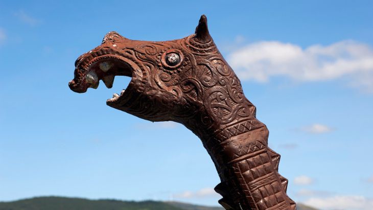 Figura na vikingské lodi – Španělsko